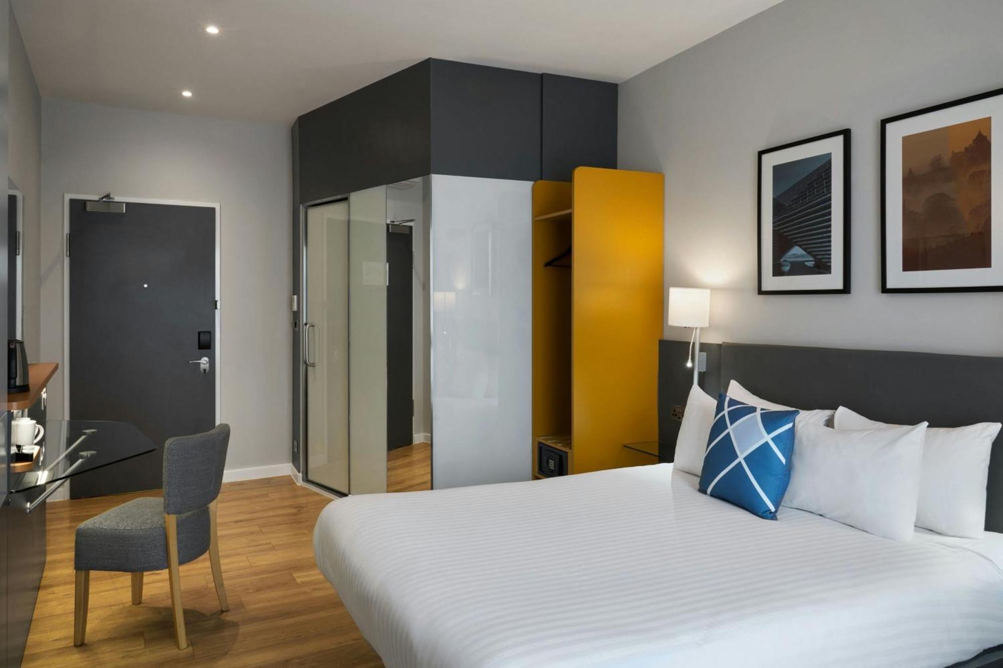 Sleeperz Hotel Dundee Exterior foto